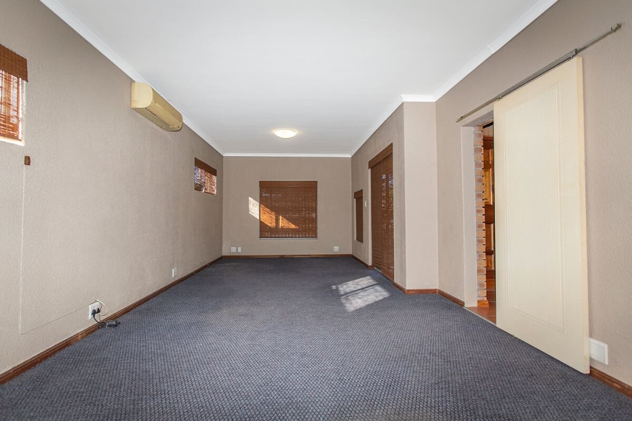 3 Bedroom Property for Sale in Ferndale Western Cape